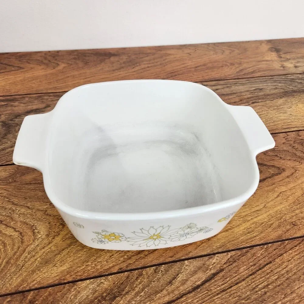 Corning Ware 1 1/2 Quart Casserole Dish Floral Wild Flower Bouquet Vintage USA